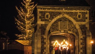 Weihnachtsmarkt auf Schloss Merode
