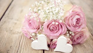 Rosenstrauß mit Herzen © S.H.exclusiv-fotolia.com