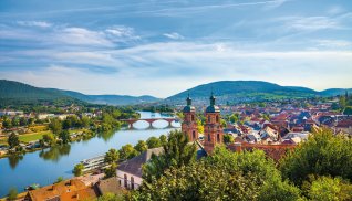 Blick auf Miltenberg am Main © borisbelenky-stock.adobe.com