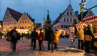 Weihnachtsmarkt Nördlingen © erlebe.bayern - Peter von Felbert