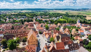 Blick auf Nördlingen &copy; Stefano Zaccaria - stock.adobe.com