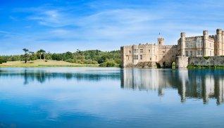 Leeds Castle in England &copy; PEM - stock.adobe.com