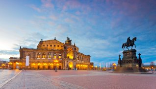 Dresdner Semperoper &copy; santosha57 - stock.adobe.com